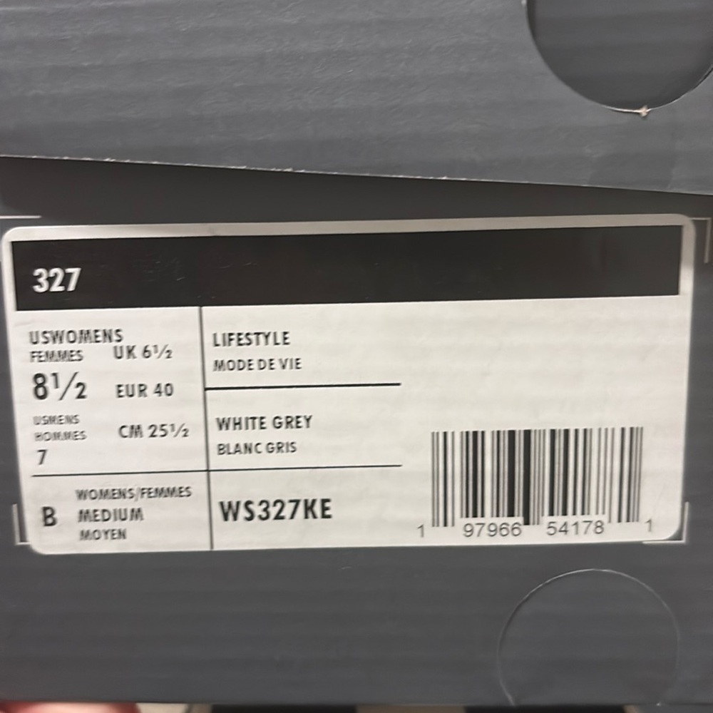 New Balance White and Gray Sneakers - Picture 10 of 10
